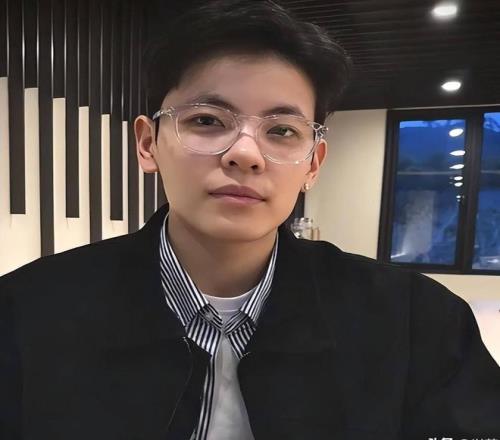 首战在即,门希克曾萌,生退意,BG真人官网,BG真人入口,BG真人平台,BG真人官方