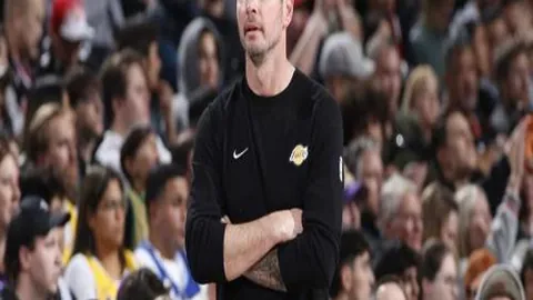 曹永竞点评：比赛初段节奏不稳，球队最佳状态未展现